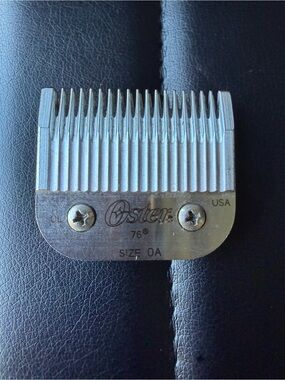 Oster 76 Detachable Clipper Blade Lot 000 0A 2.4mm Barber Grooming